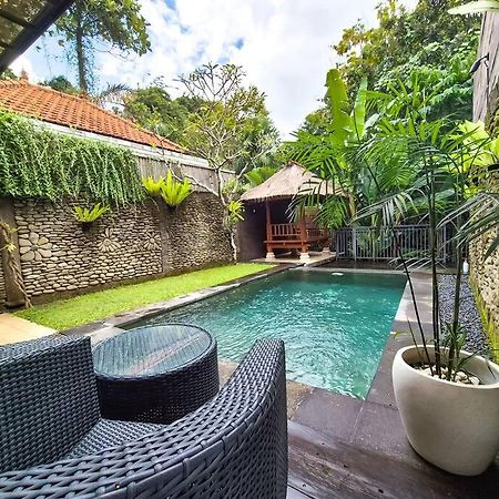 Villa The Sempuana Denpasar Exterior foto